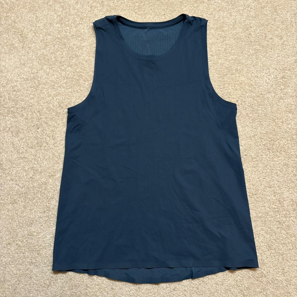 Lululemon Tank Top Women's Small Blue Perforated Back Running‎ Gym Workout